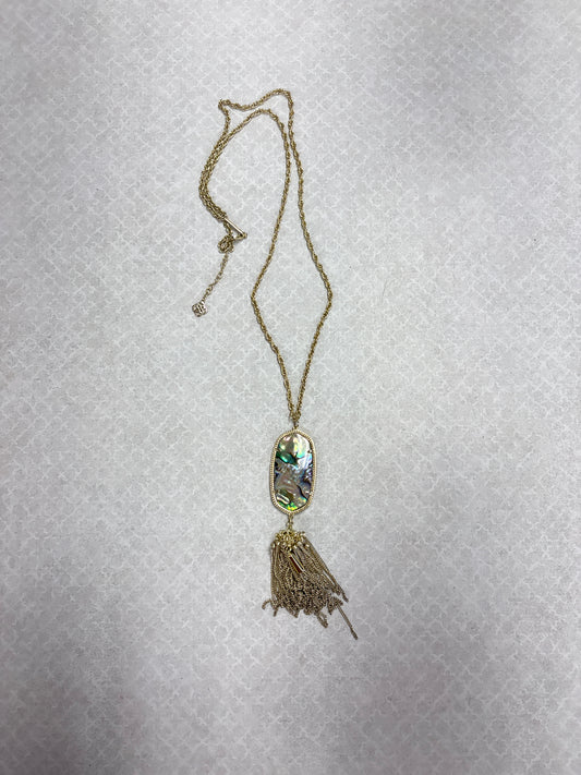 Necklace Pendant By Kendra Scott In Gold