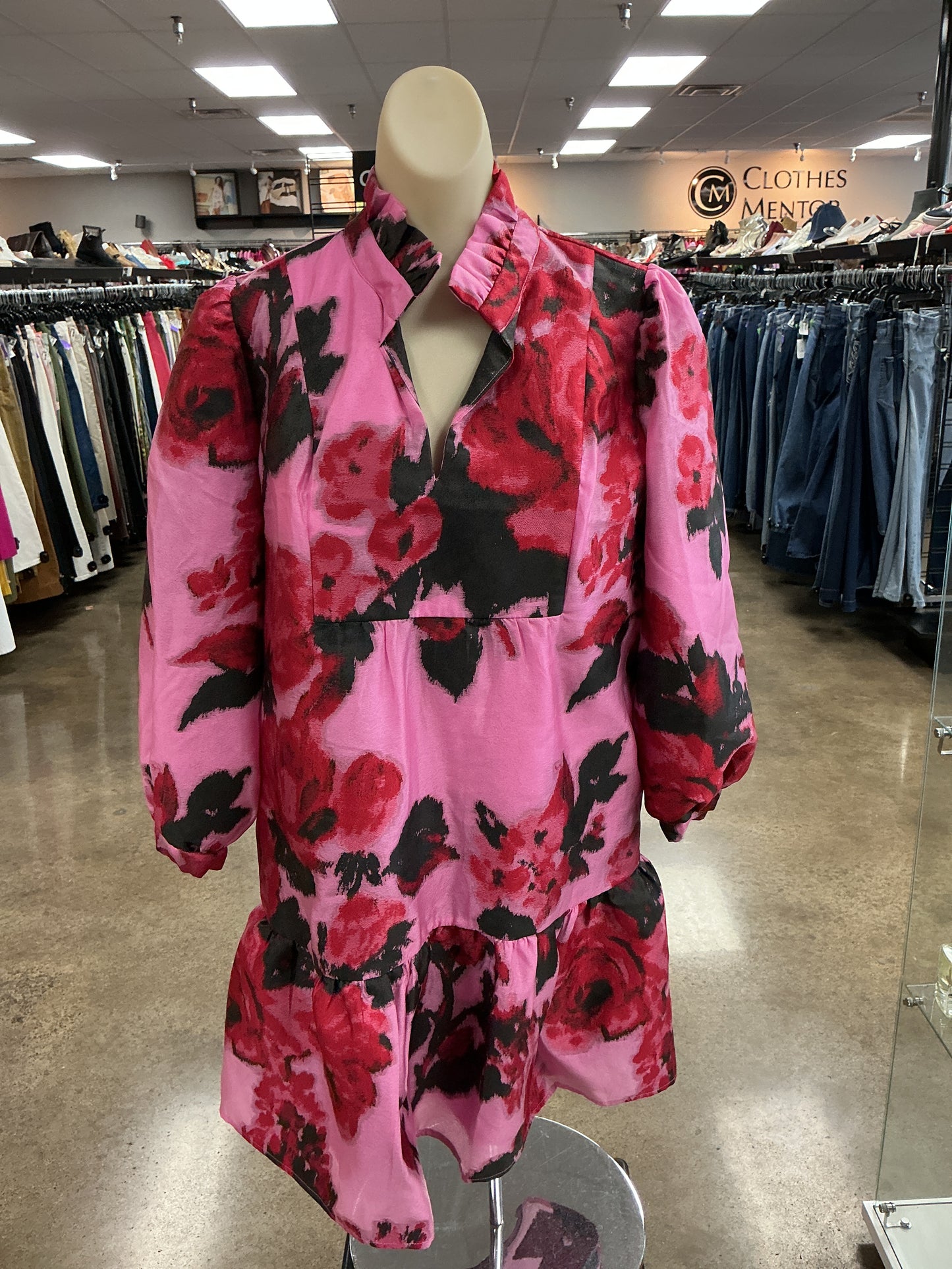 Dress Casual Short By Tuckernuck In Pink, Size:L