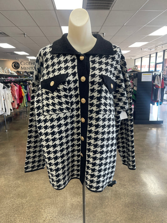 Sweater Cardigan By Entro In Black & White, Size:S