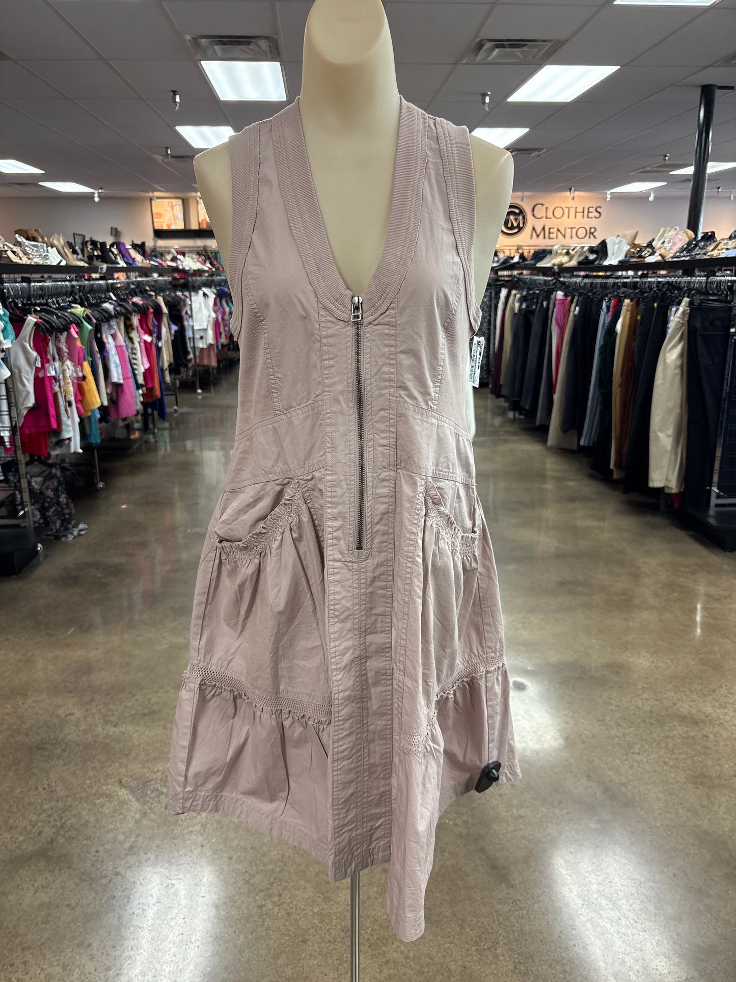 Dress Casual Short By Daily Practice By Anthropologie In Taupe, Size:Xs