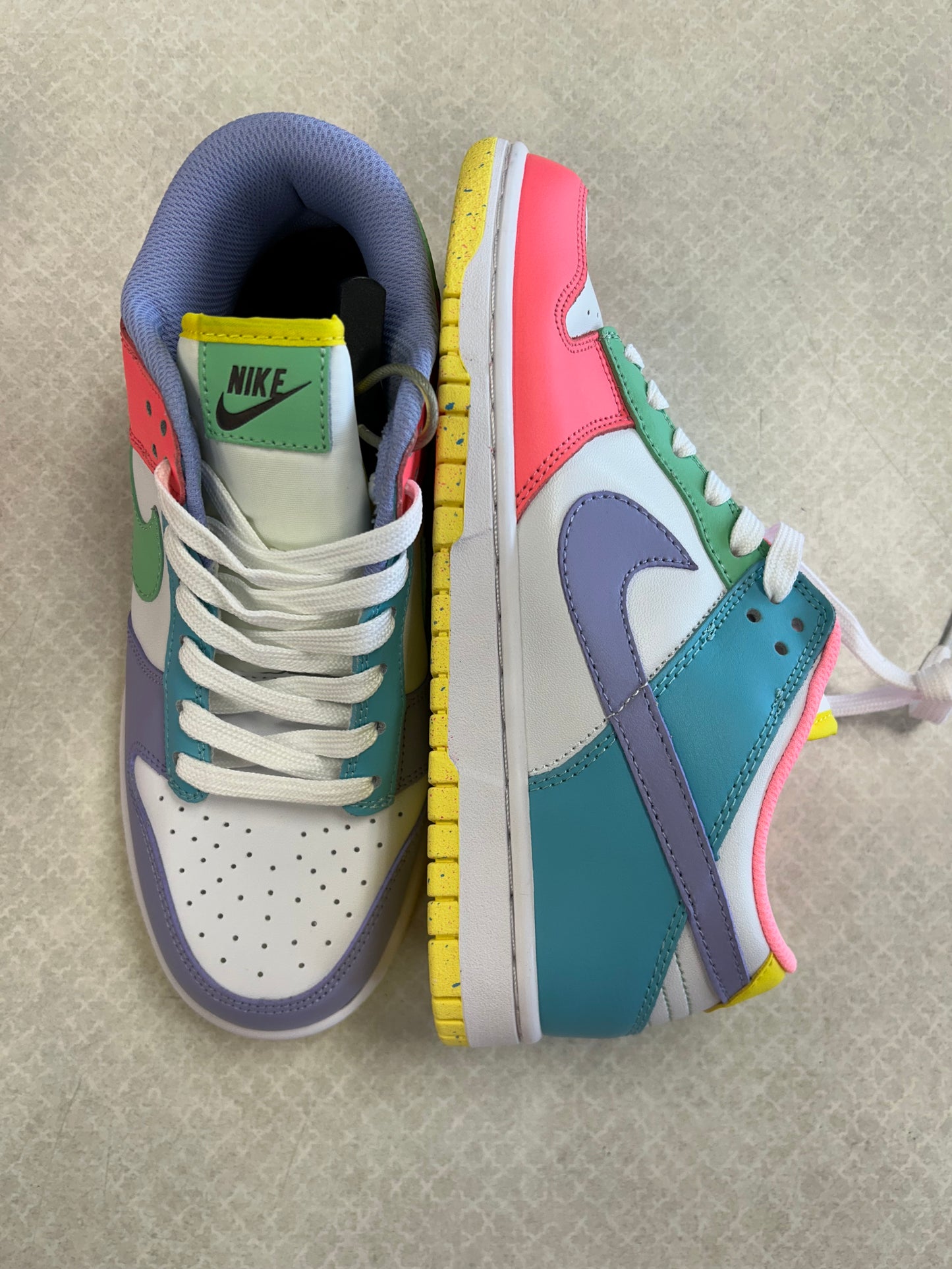 Shoes Sneakers By Nike In Multi, Size:9.5