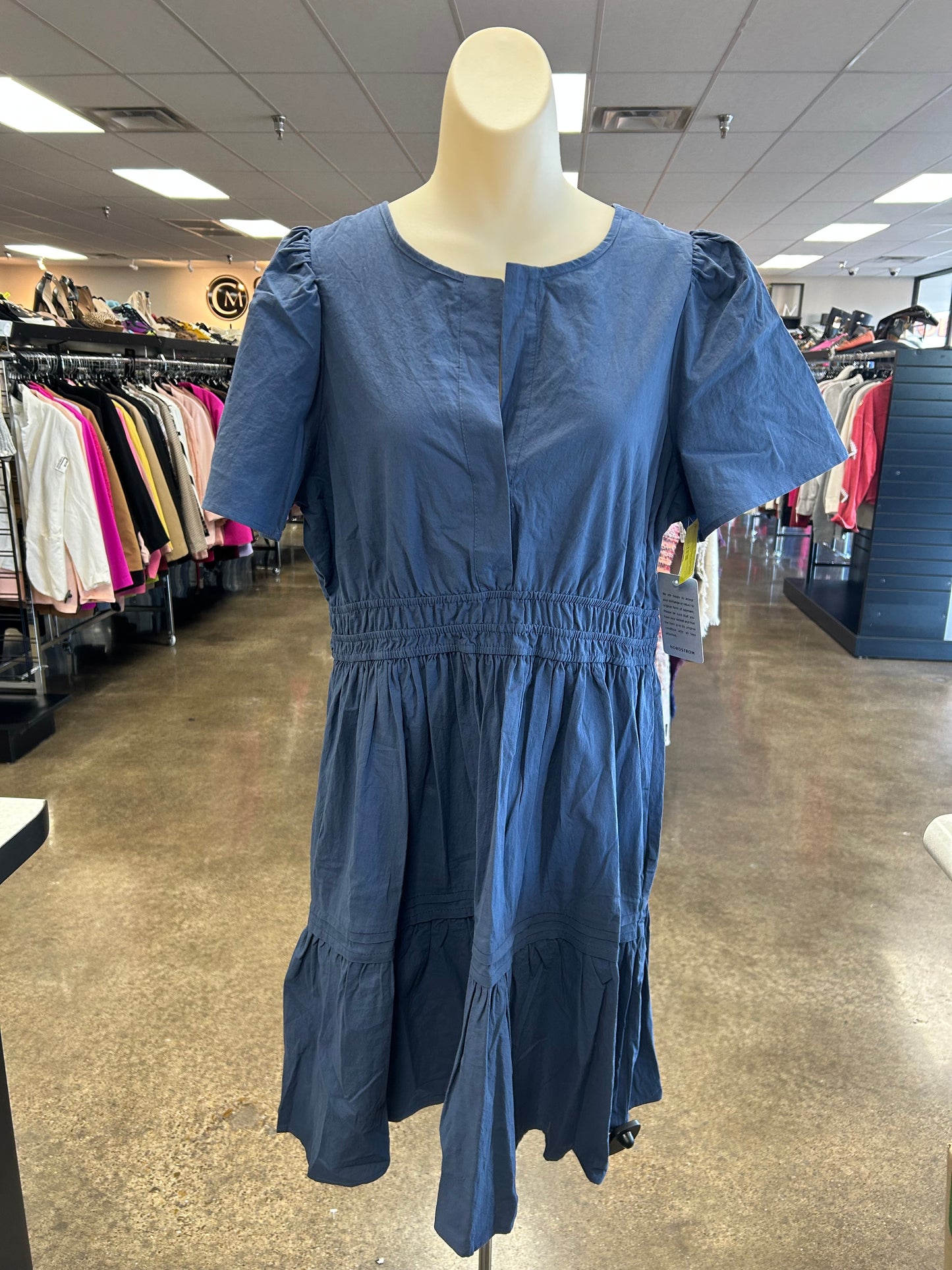 Dress Casual Short By Clothes Mentor In Navy, Size:L