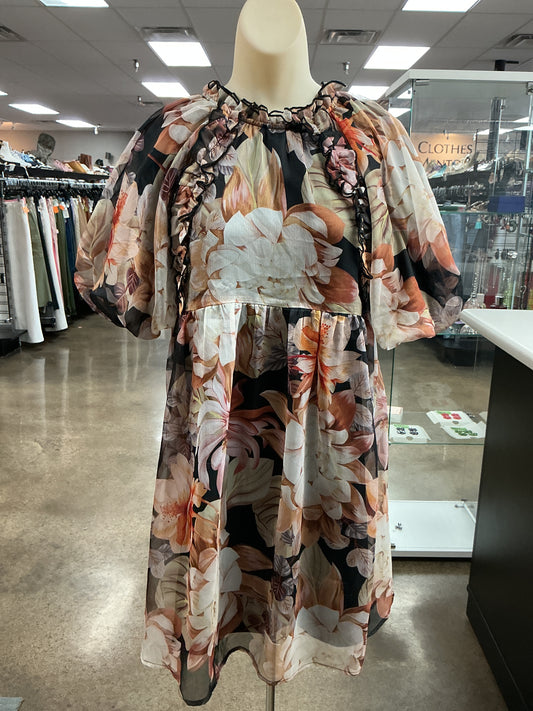 Dress Casual Short By Entro In Floral Print, Size:S
