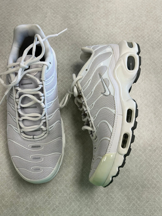 Shoes Athletic By Nike In White, Size:9.5