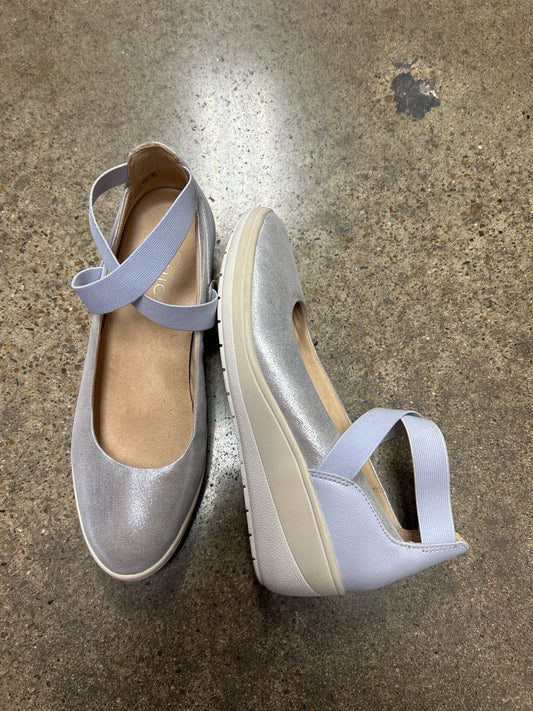 Shoes Heels Wedge By Vionic In Silver, Size:7.5