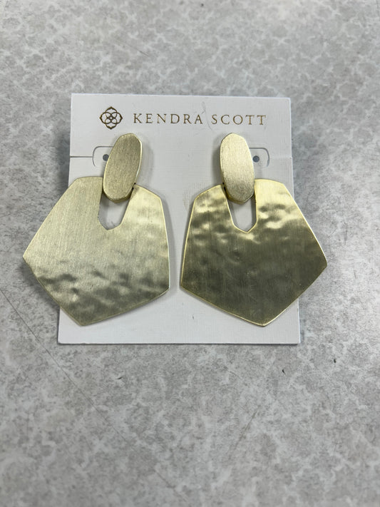 Earrings Dangle/Drop By Kendra Scott In Gold