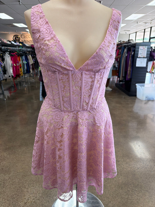 Dress Casual Short By Fore In Pink, Size:L