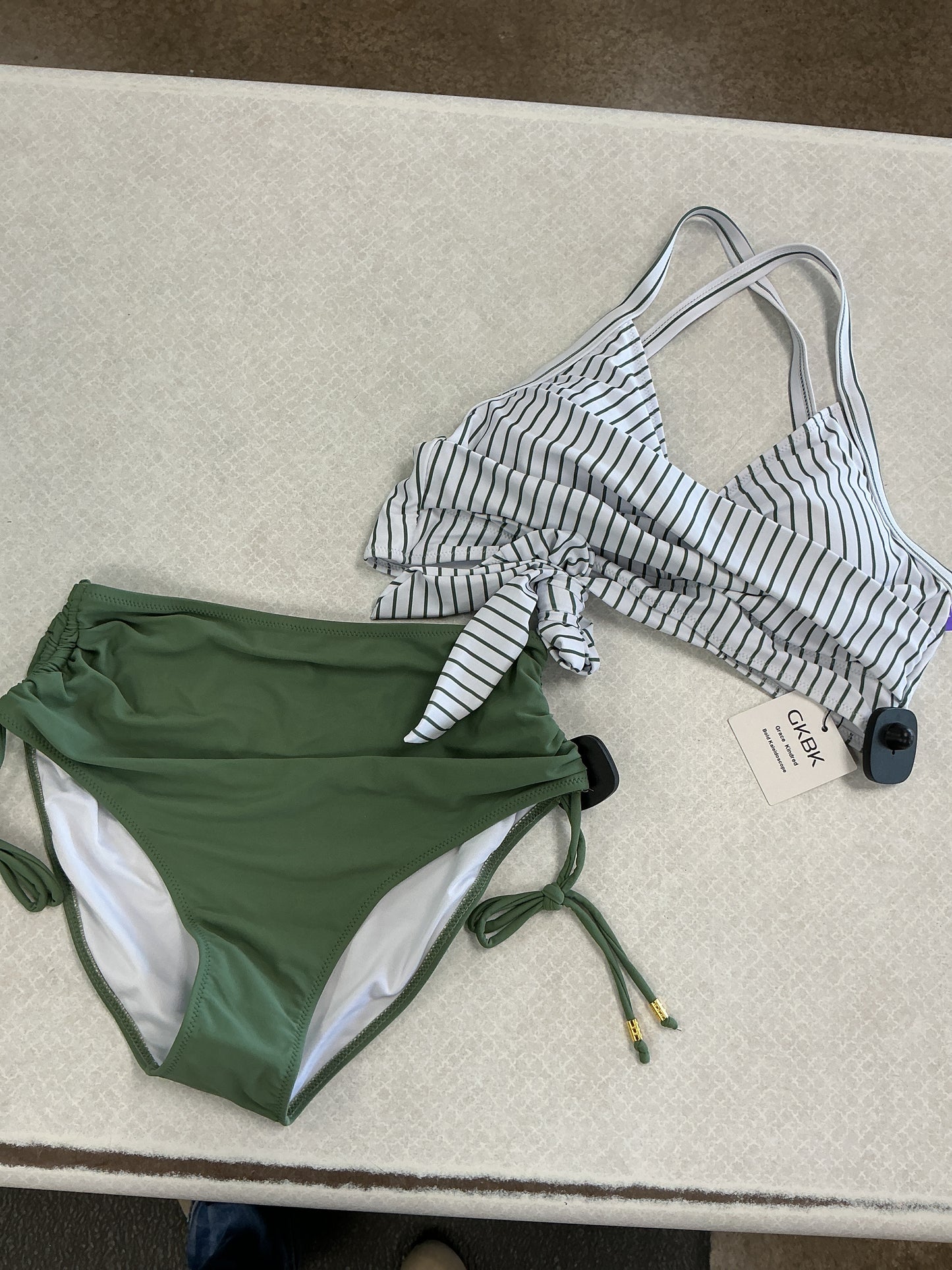 Swimsuit 2Pc By Clothes Mentor In Green & White, Size:M