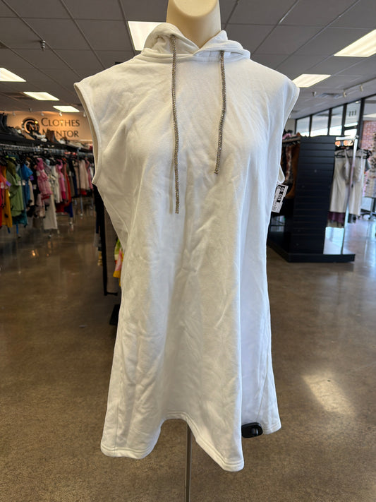 Dress Casual Short By Clothes Mentor In White, Size:S