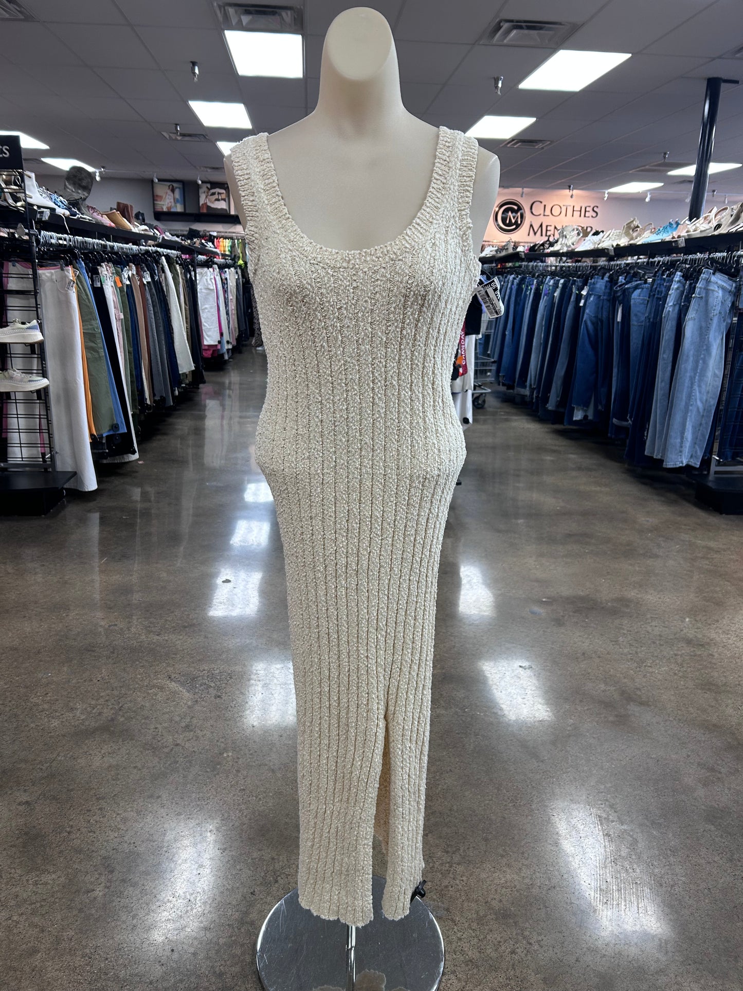 Dress Casual Maxi By Clothes Mentor In Cream, Size:S