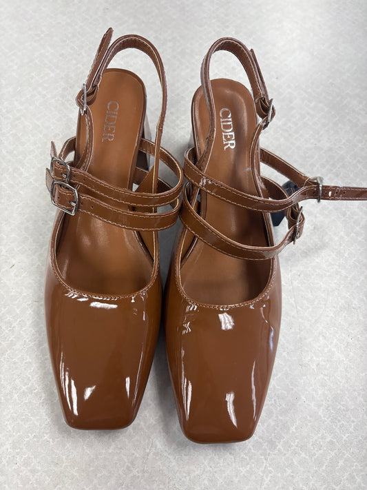 SHOES HEELS BLOCK by CIDER In TAN, Size: 7.5