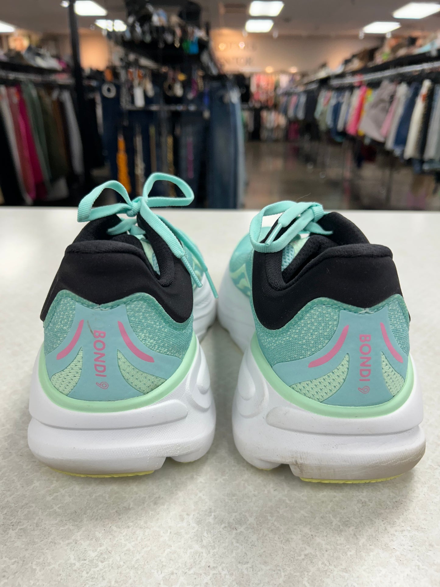 Shoes Athletic By Hoka In Green, Size:9