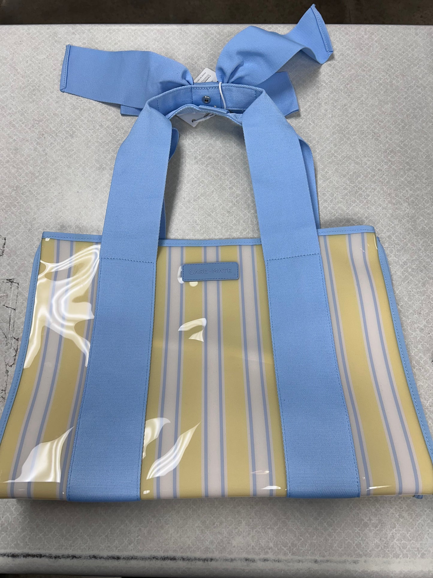 Tote By Clothes Mentor In Blue & Yellow, Size:Large