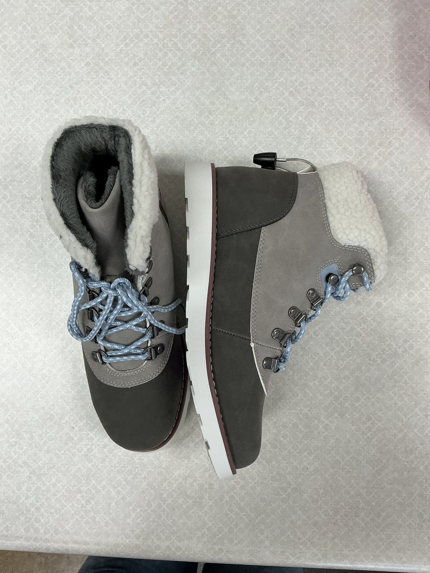 Boots Hiking By Eddie Bauer In Grey, Size:8