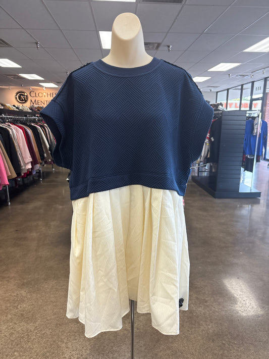 Dress Casual Short By Entro In Blue & Cream, Size:M