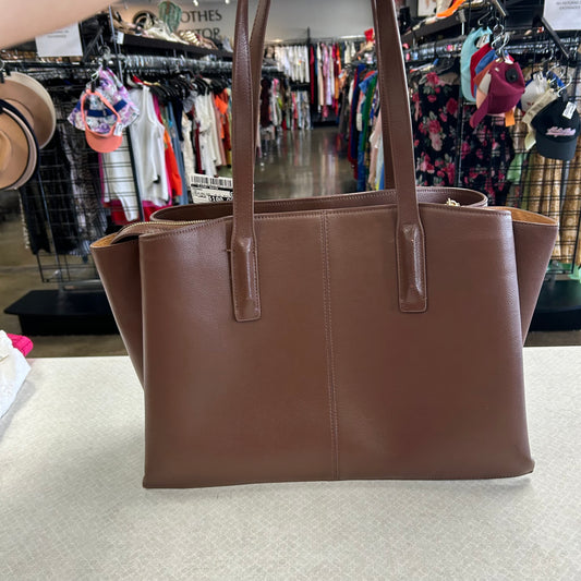 Handbag By Clothes Mentor In Tan, Size:Large