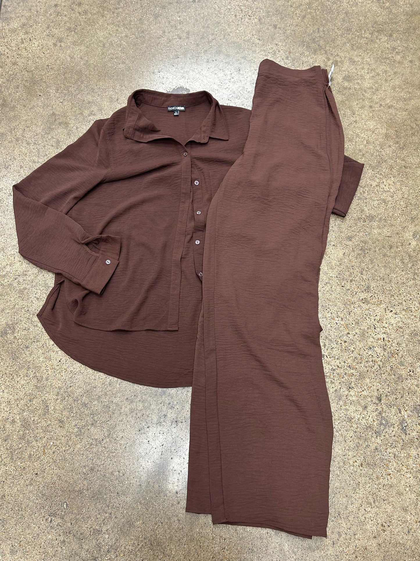 Pants Set 2Pc By Fashion Nova In Brown, Size:L