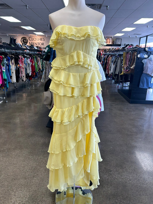 Dress Casual Maxi By Fashion Nova In Yellow, Size:M