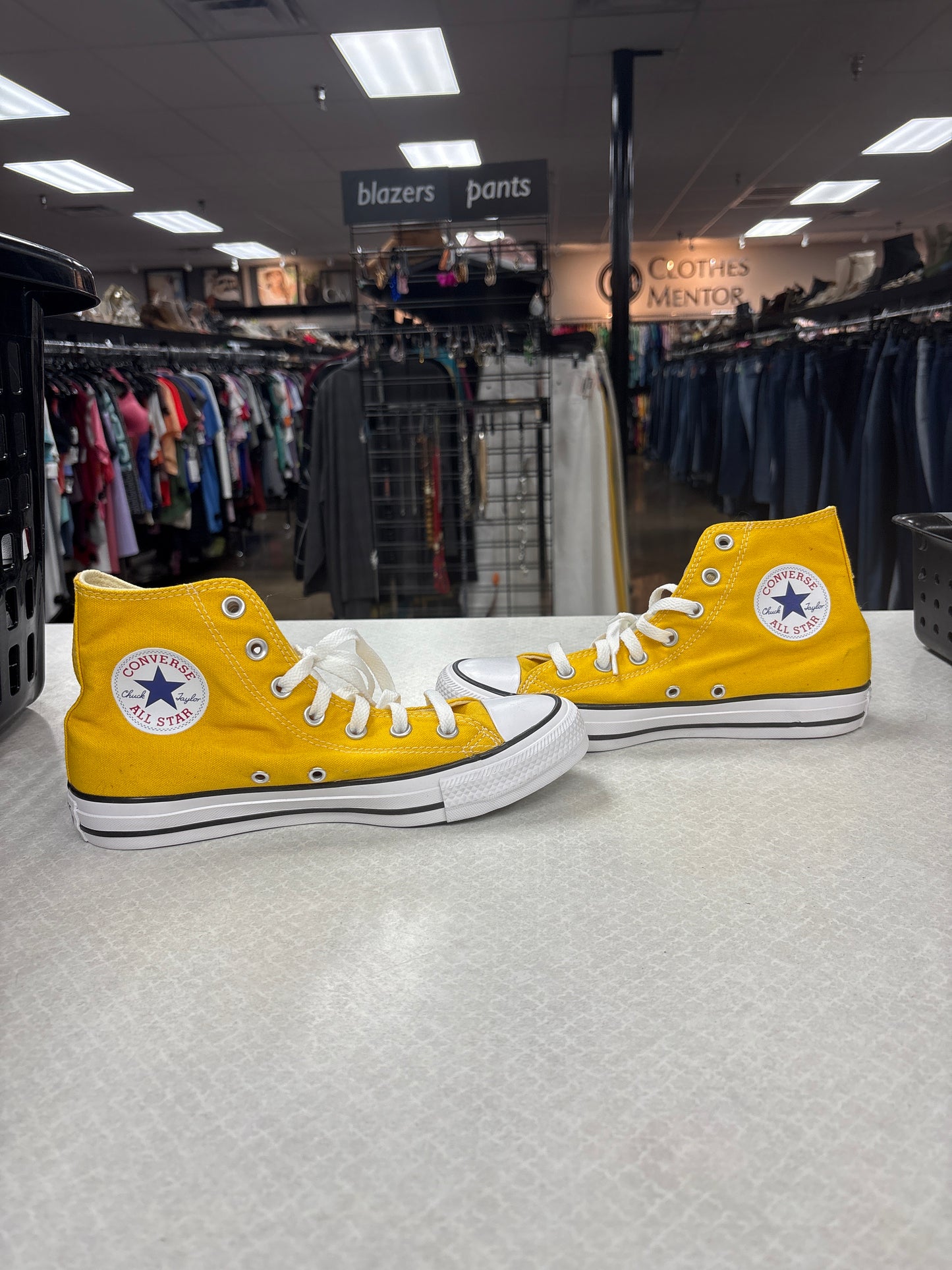 Shoes Sneakers By Converse In Yellow, Size:8