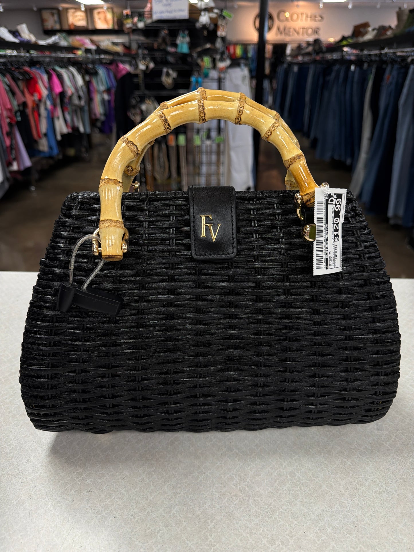 Handbag By Clothes Mentor In Black, Size:Medium