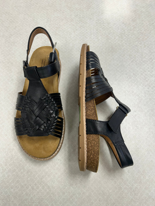 Sandals Flats By Comfortiva In Black, Size:9