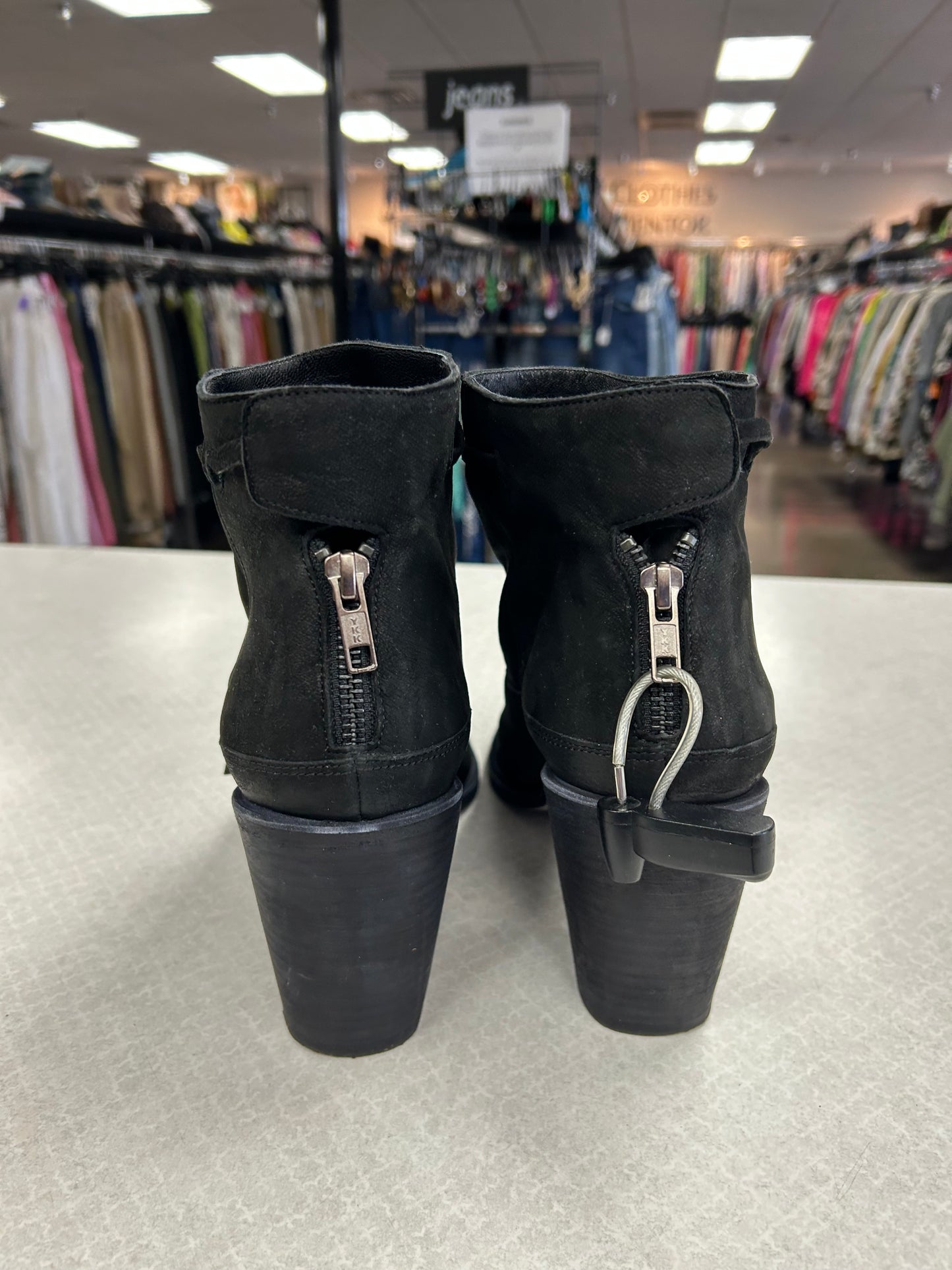 Boots Ankle Heels By Cma In Black, Size:11