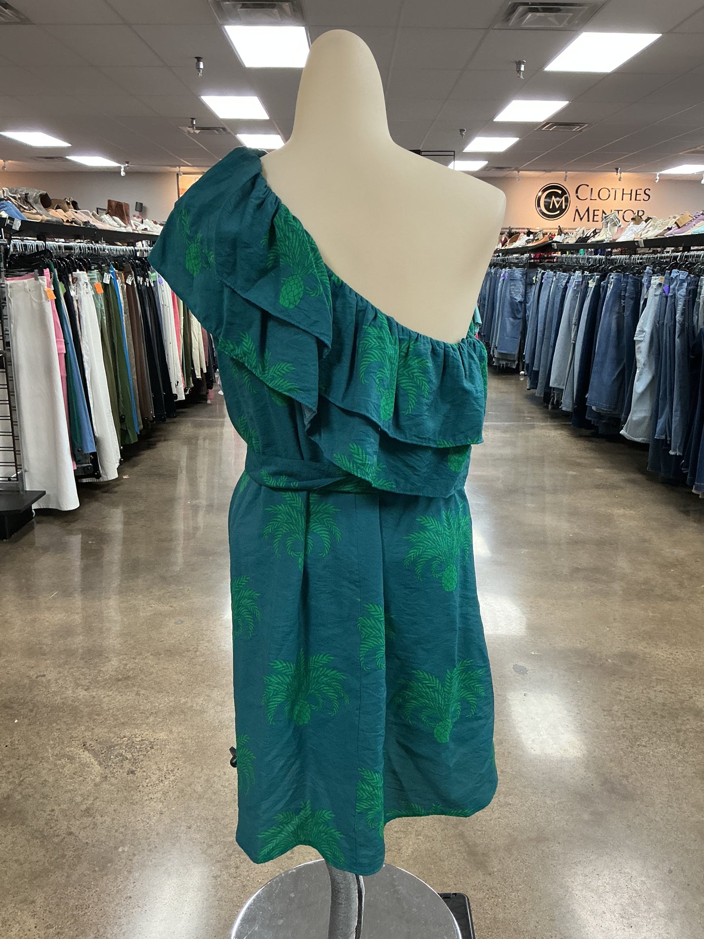Dress Casual Short By Ann Taylor In Green, Size:M