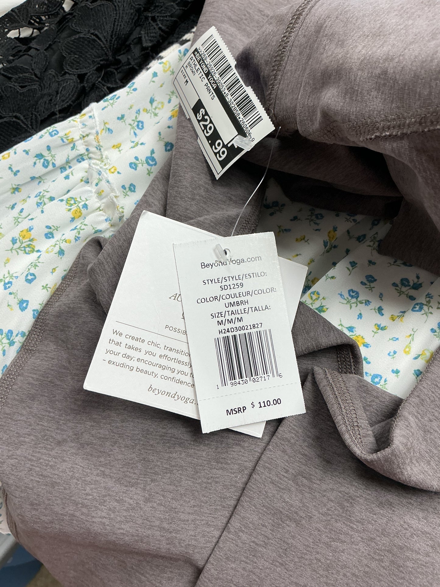 Athletic Pants By Beyond Yoga In Brown, Size:M