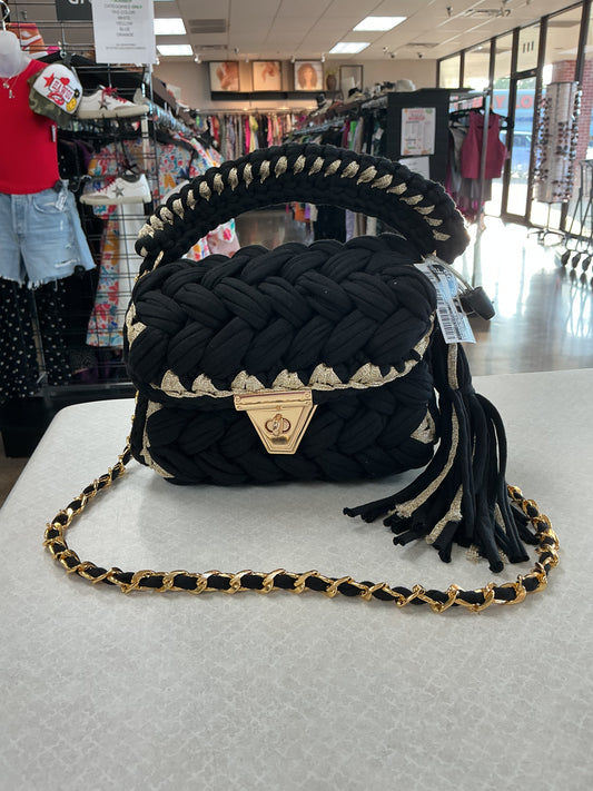Crossbody By Clothes Mentor In Black & Gold, Size:Small