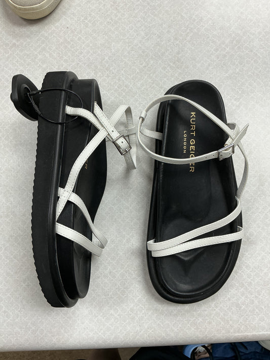 Sandals Designer By Kurt Geiger In White, Size:5