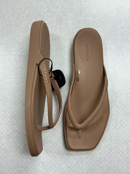 Sandals Flip Flops By Crocs In Brown, Size:9