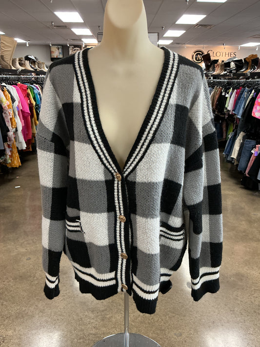 Sweater Cardigan By Clothes Mentor In Black & Grey, Size:M