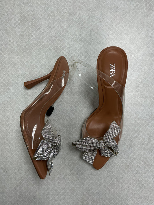 Shoes Heels Stiletto By Zara In Clear, Size:6