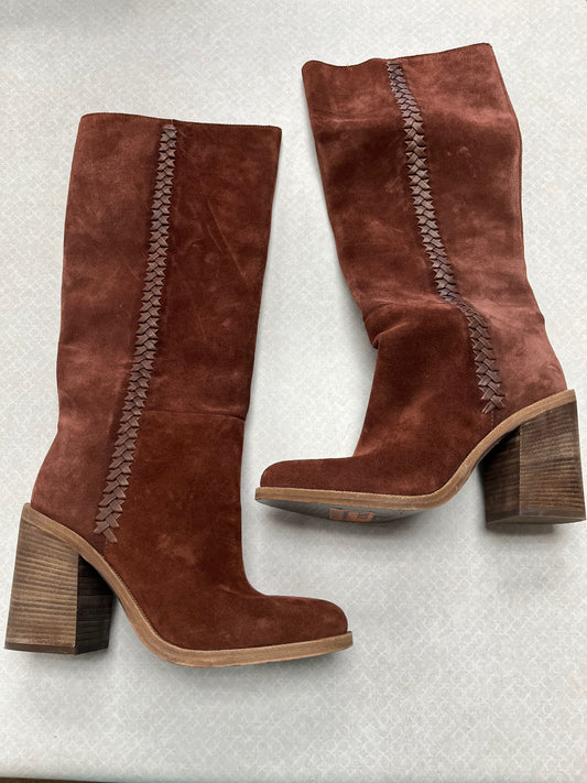 Boots Designer By Ugg In Maroon, Size:9