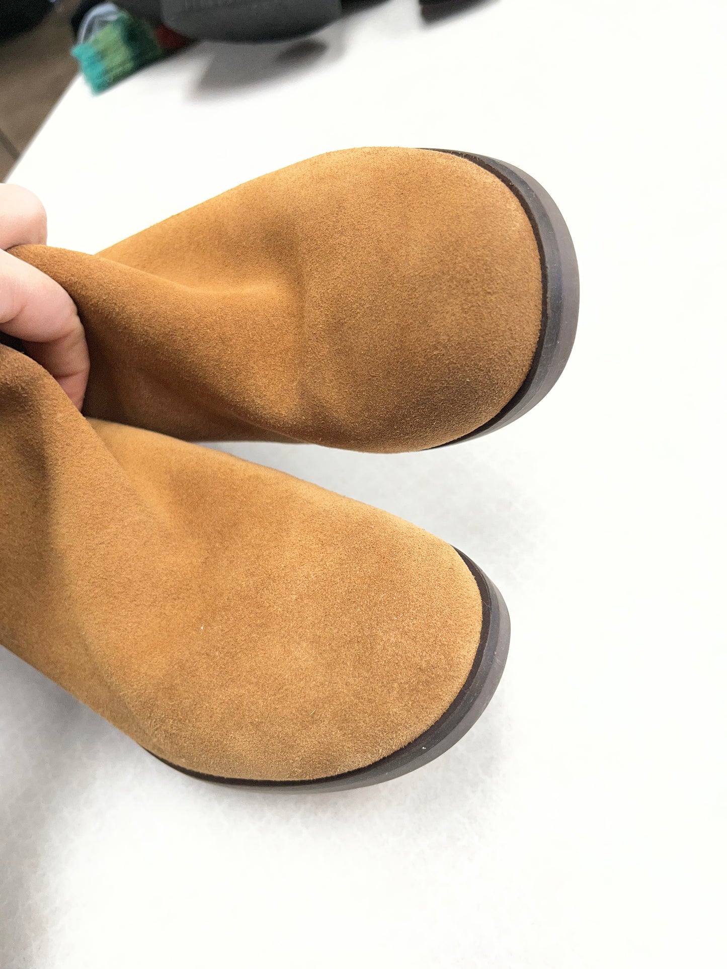 Boots Knee Flats By Gibson And Latimer In Tan, Size:9