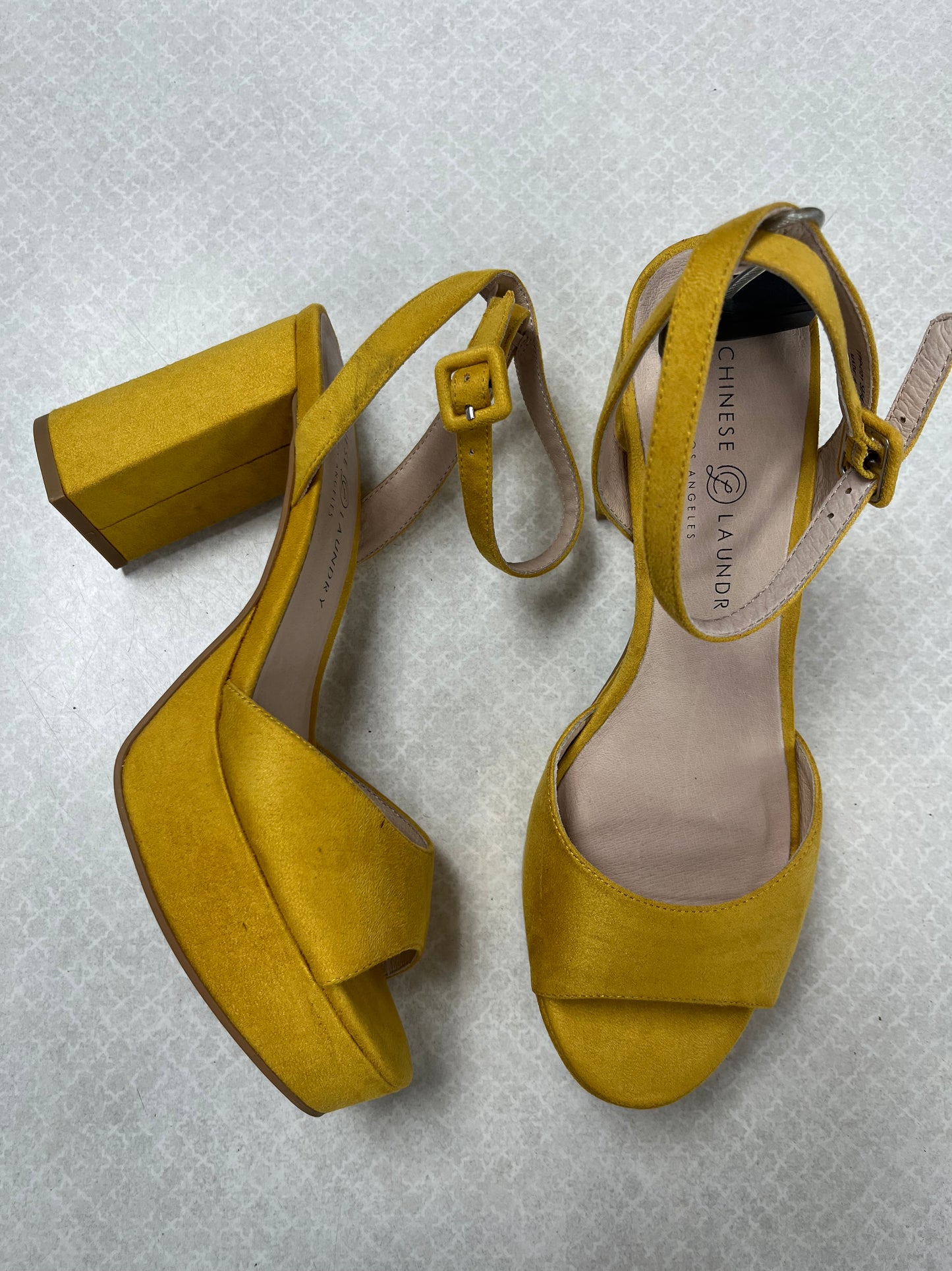 Sandals Heels Block By Chinese Laundry In Yellow, Size:9