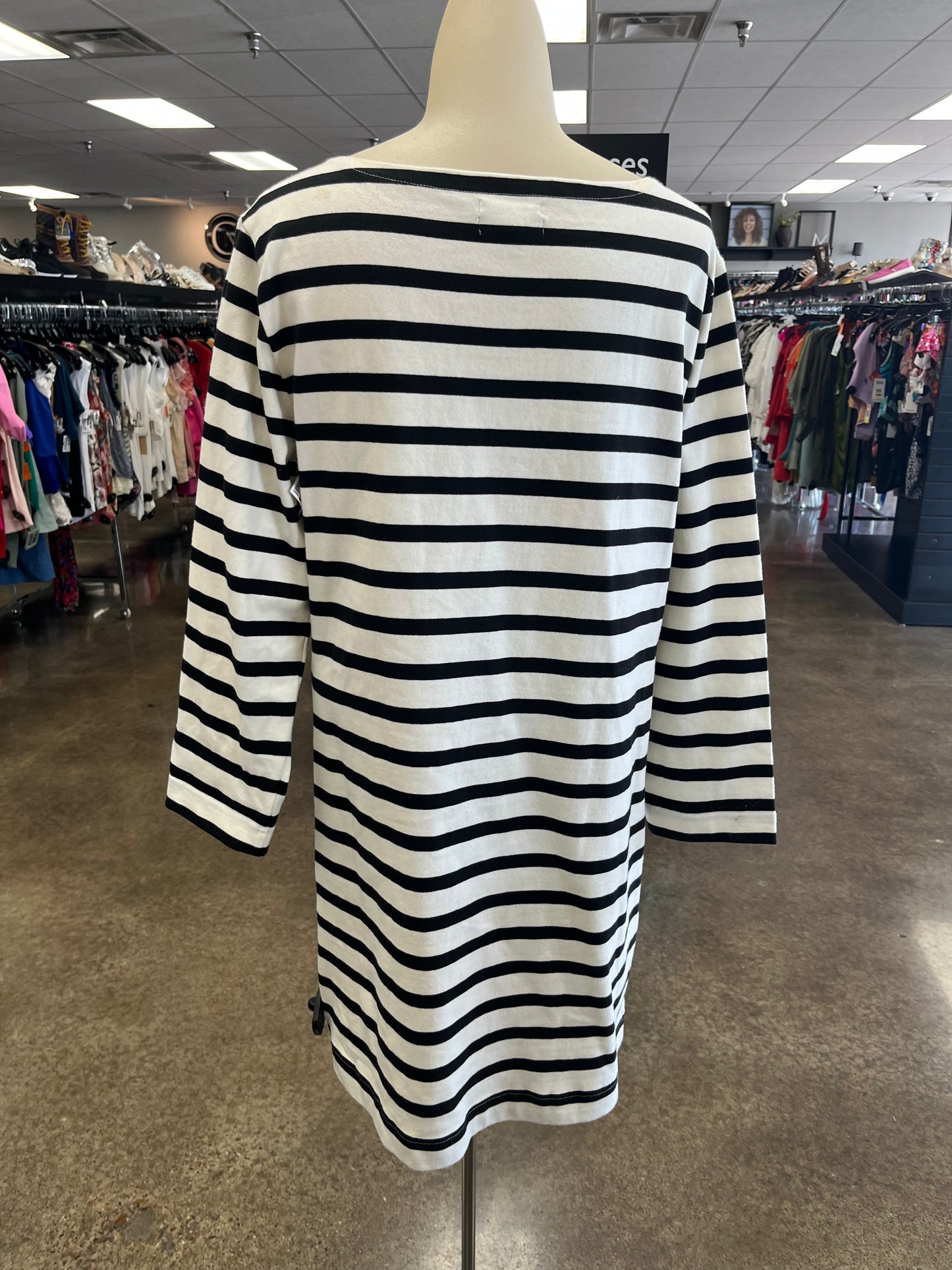 Dress Casual Short By J. Crew In Black & Cream, Size:M