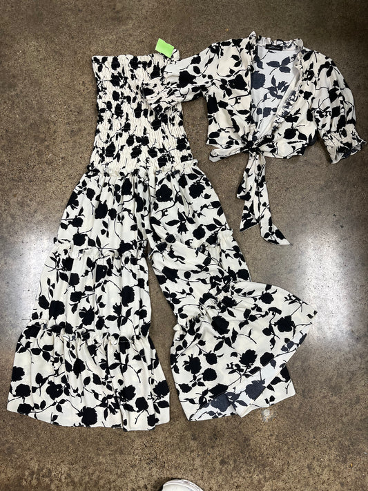 Pants Set 2Pc By Clothes Mentor In Black & Cream, Size:S