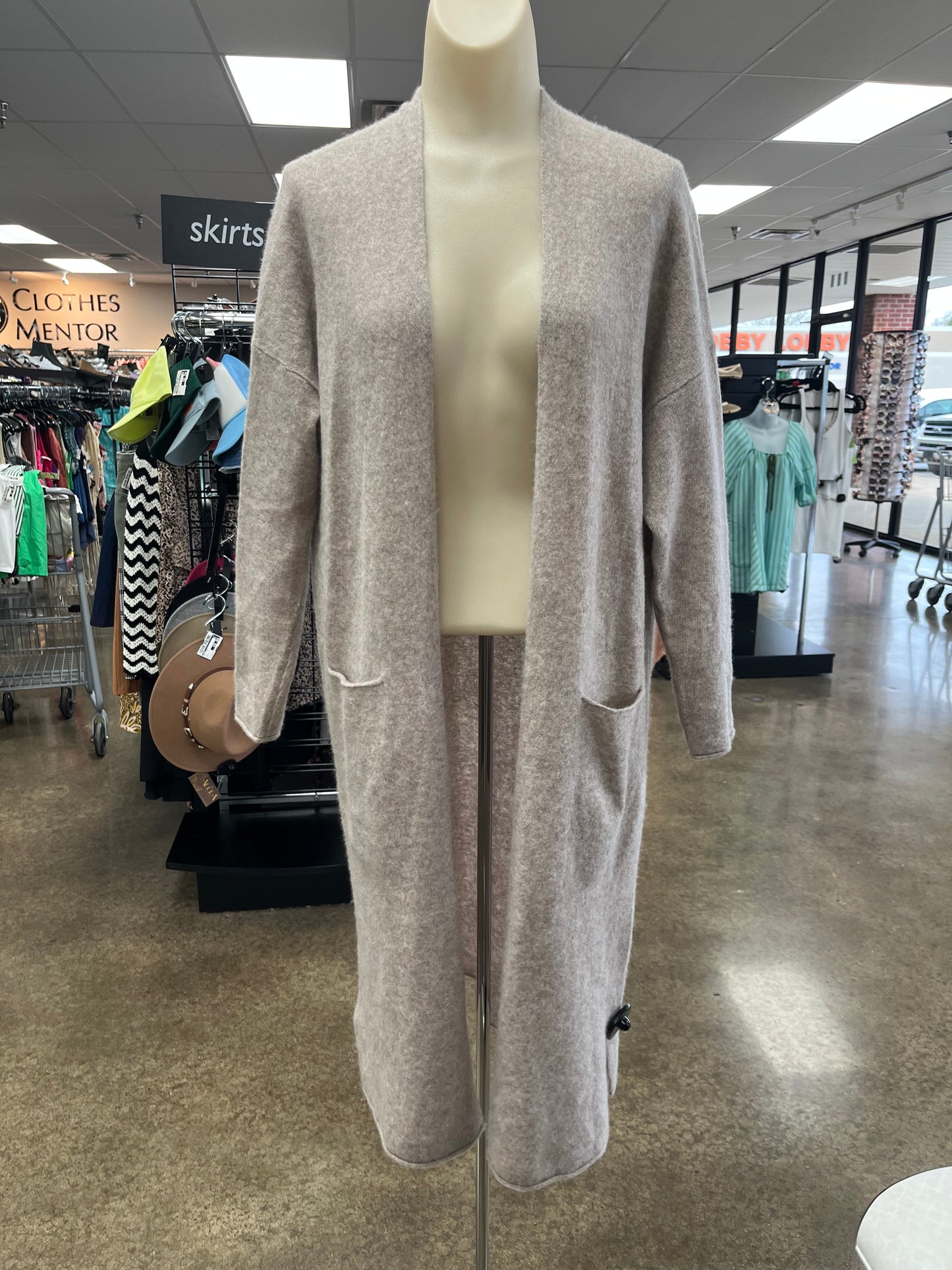 Sweater Cardigan Cashmere By Clothes Mentor In Tan, Size:M