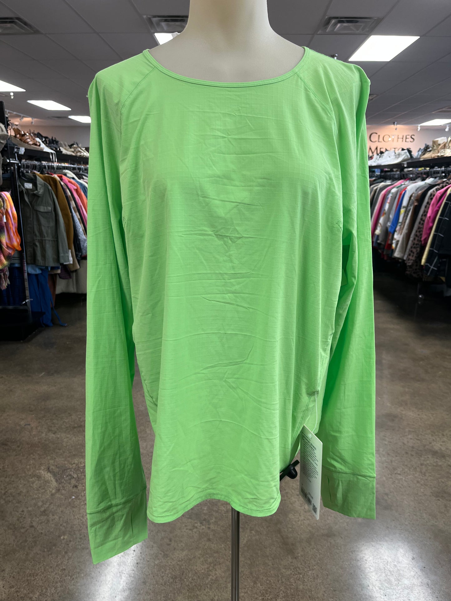 Athletic Top Ls Crewneck By Lululemon In Green, Size:14