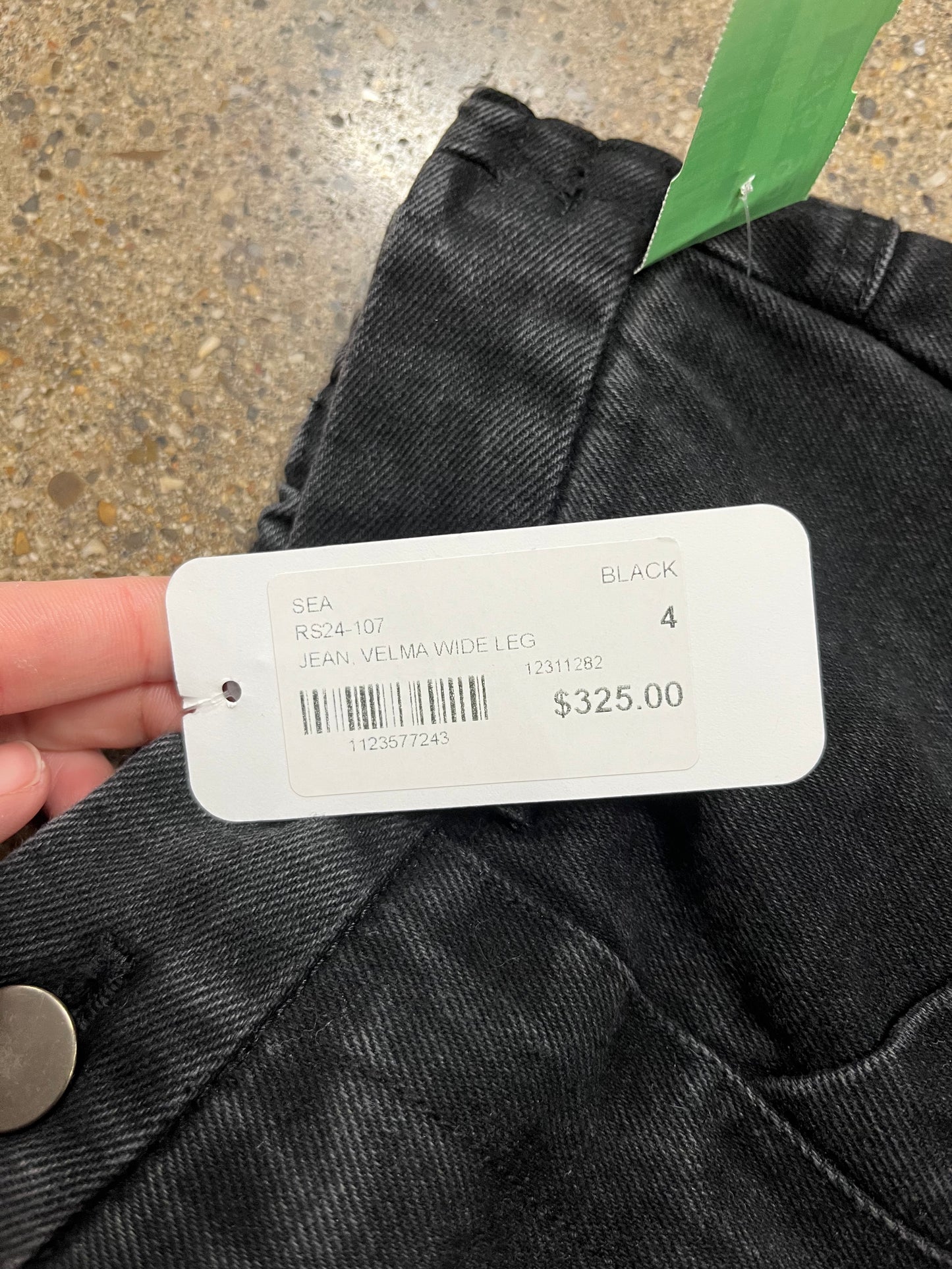 Jeans Wide Leg By Clothes Mentor In Black Denim, Size:4