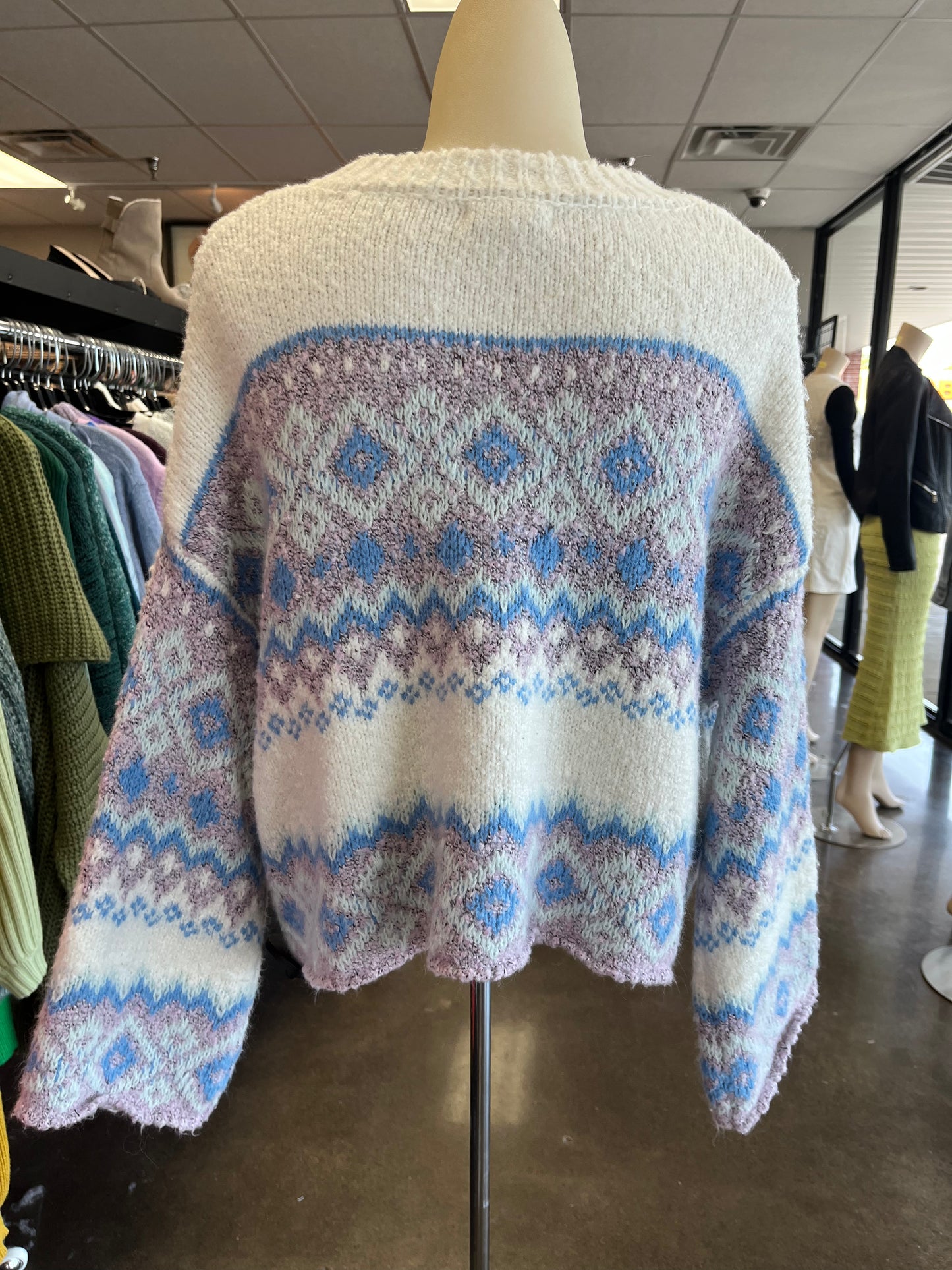 SWEATER by    CLOTHES MENTOR In WHITE, Size: XS