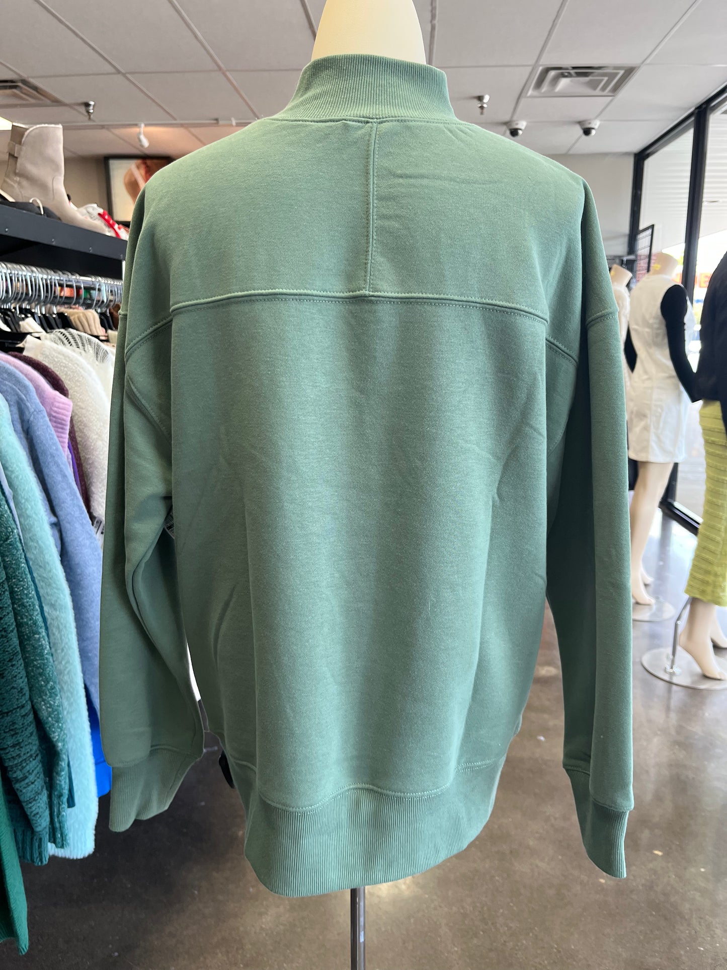 SWEATSHIRT COLLAR by    CLOTHES MENTOR In GREEN, Size: S