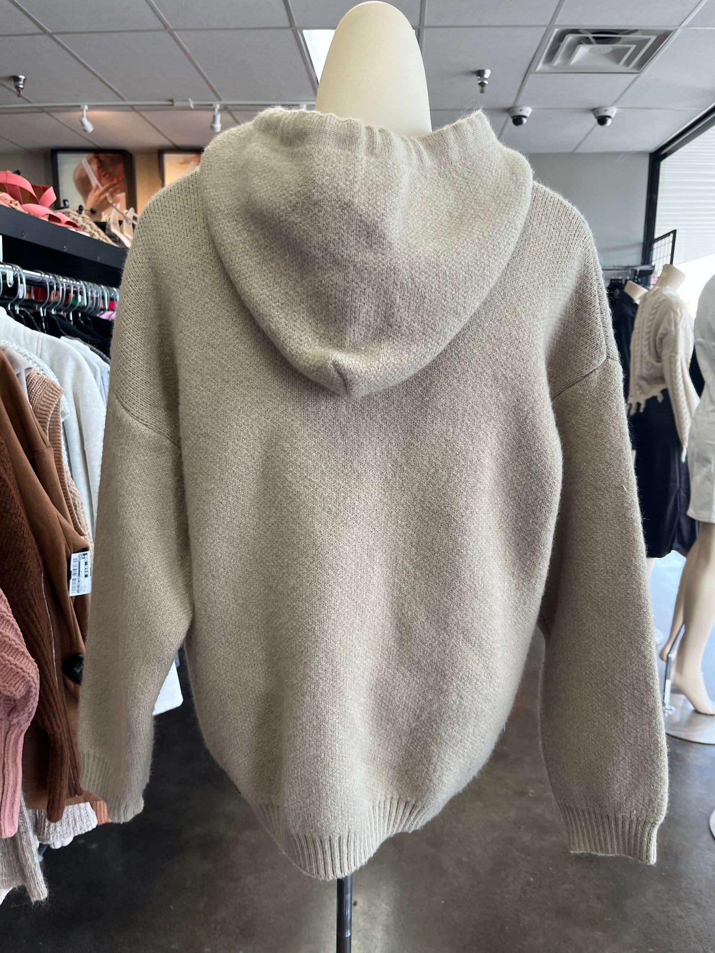 SWEATER by    CLOTHES MENTOR In TAN, Size: S