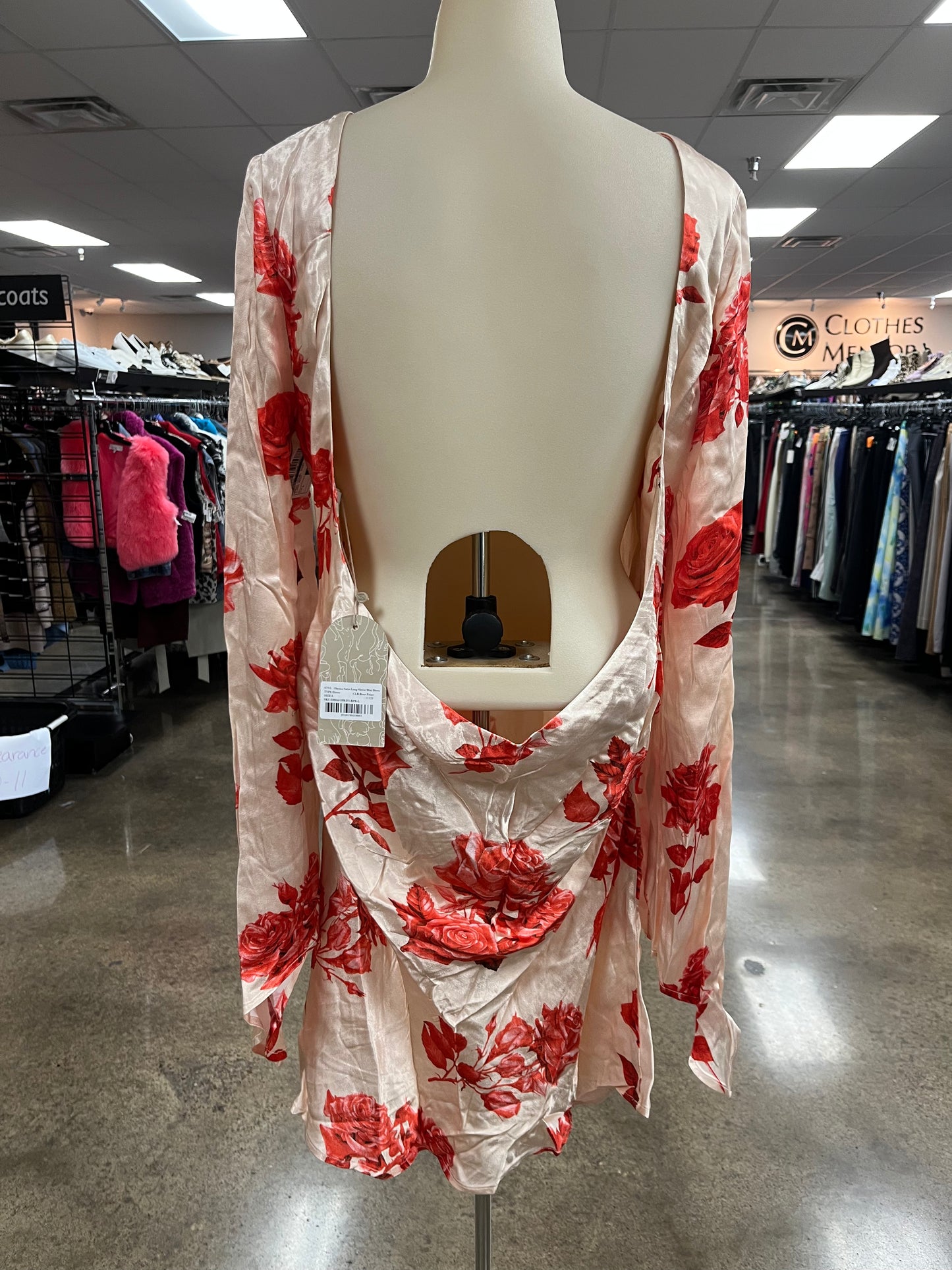 Dress Casual Short By Meshki In Floral Print, Size:L
