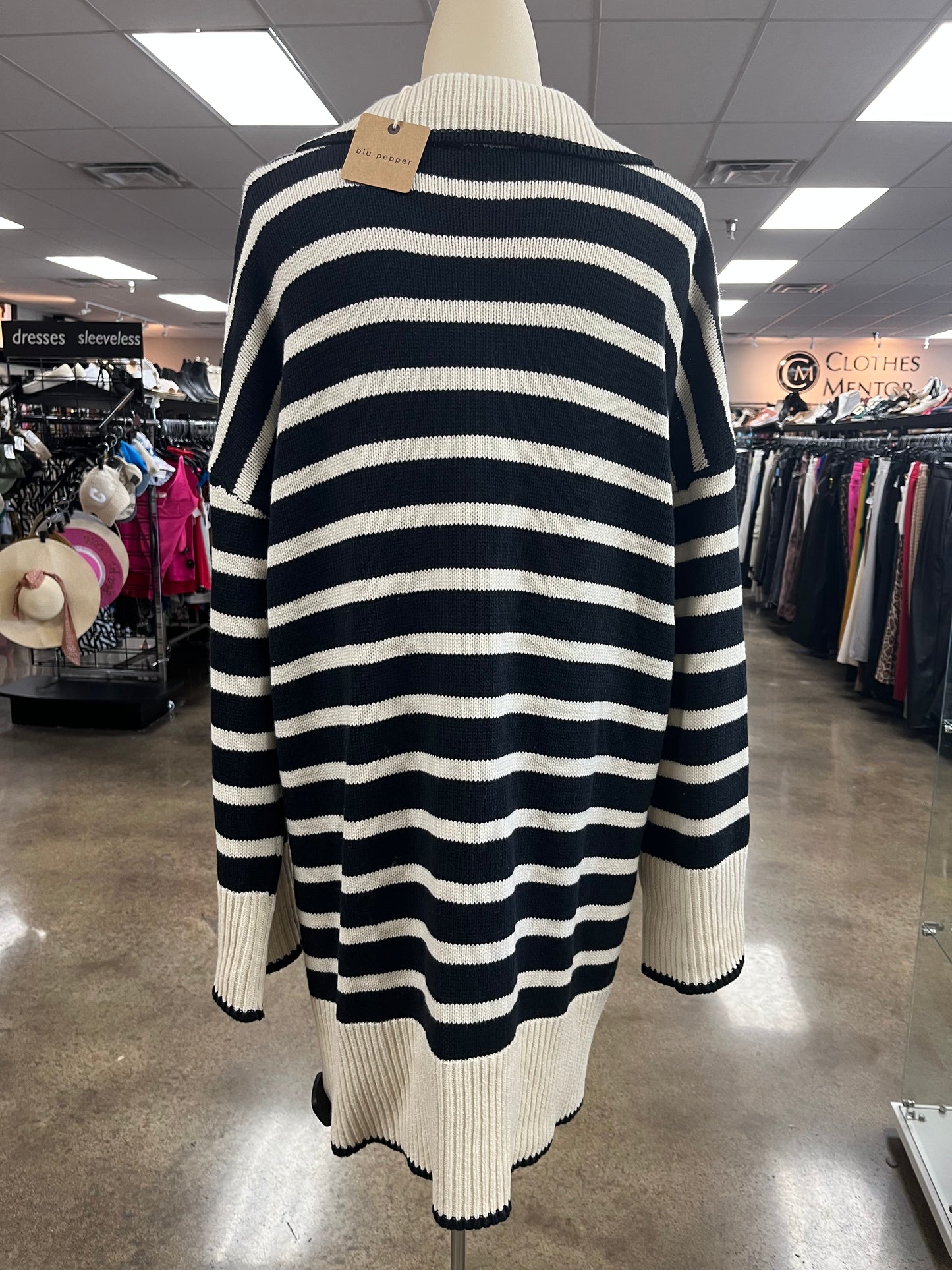 Dress Sweater By Blu Pepper In Black & Cream, Size:M