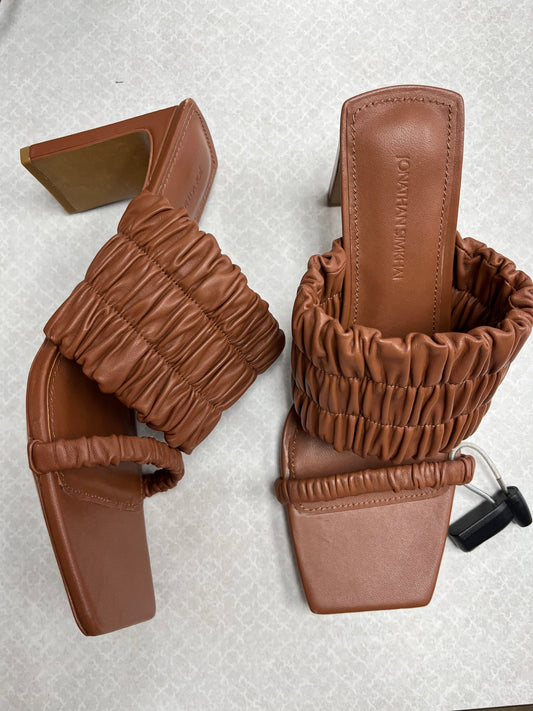 Sandals Heels Block By Clothes Mentor In Tan, Size:10