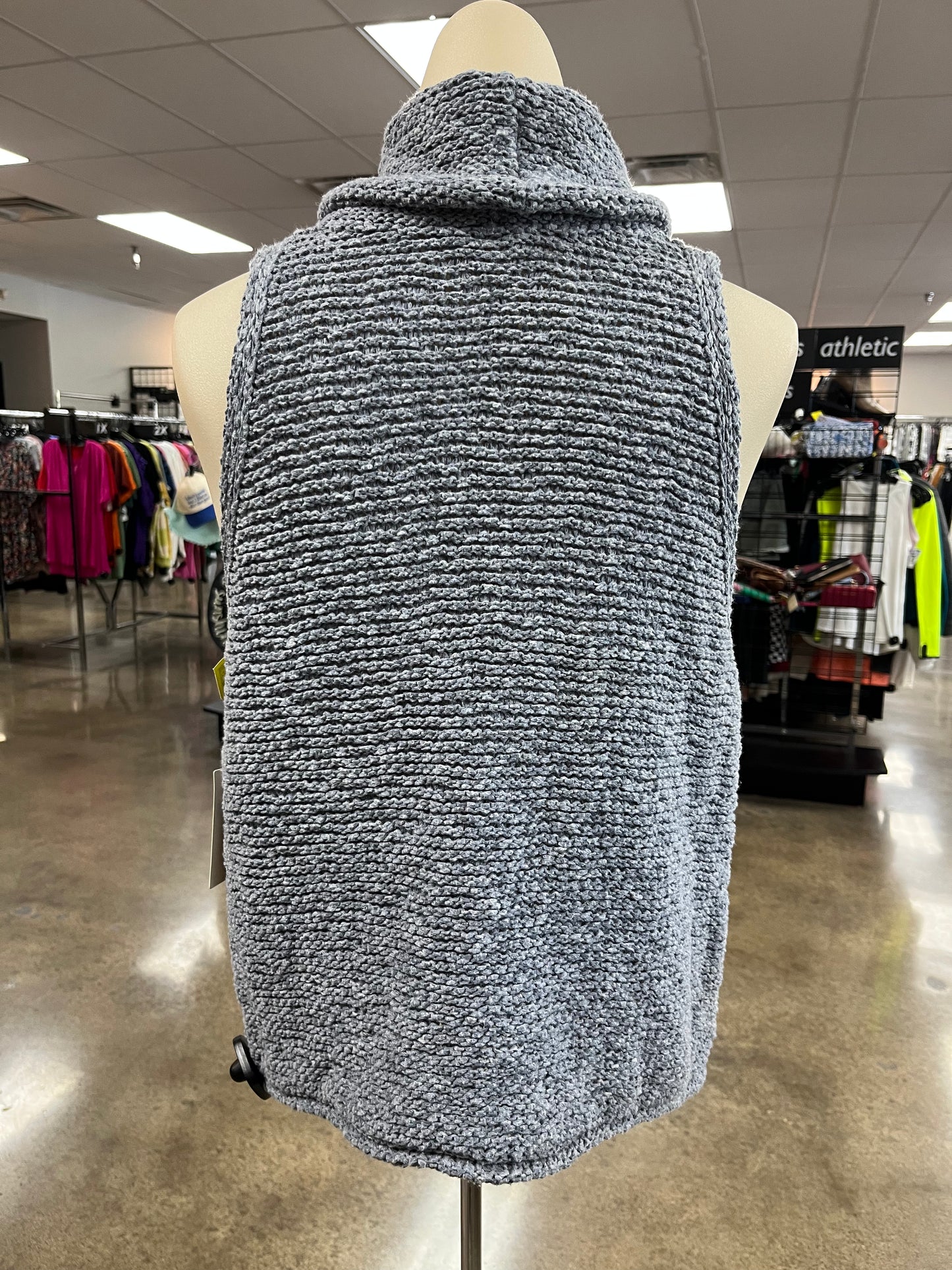 Top Sleeveless By Pilcro In Blue, Size:L