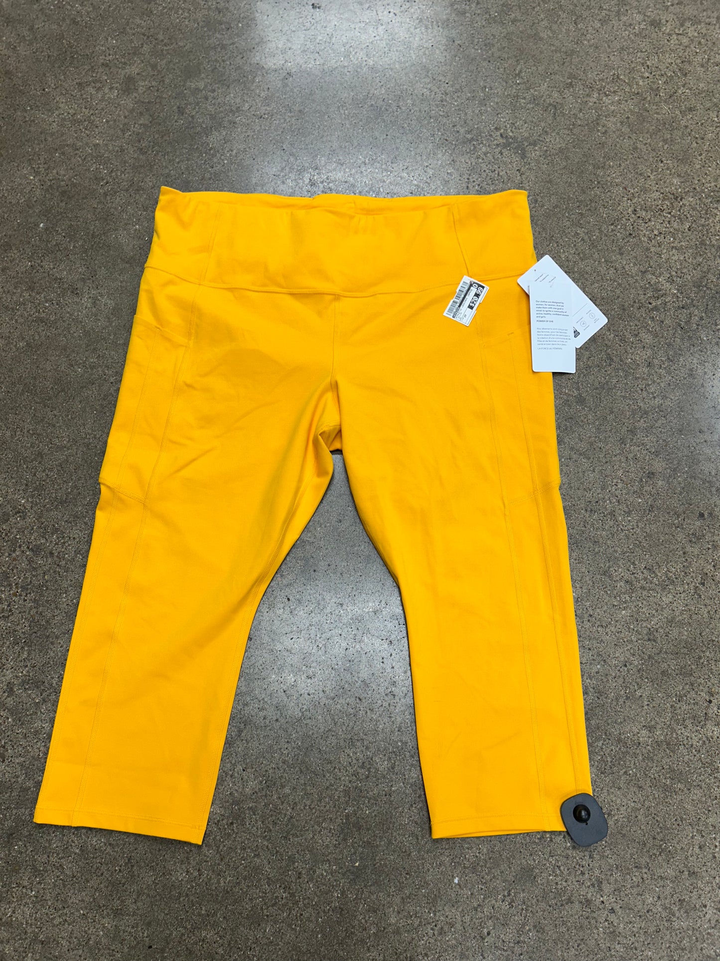 Athletic Leggings Capris By Athleta In Yellow, Size:2X