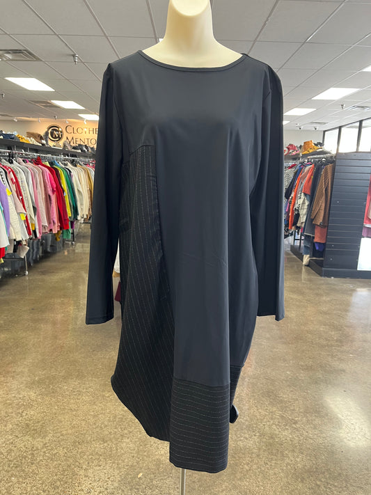 Dress Casual Short By Clothes Mentor In Black, Size:L